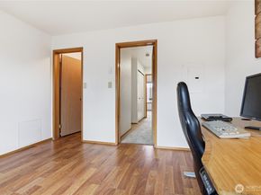 21306 48th Avenue W C2, Mountlake Terrace WA 98043