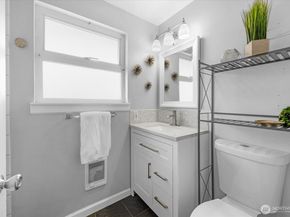 212 10th Street, Snohomish WA 98290