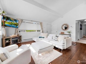 212 10th Street, Snohomish WA 98290