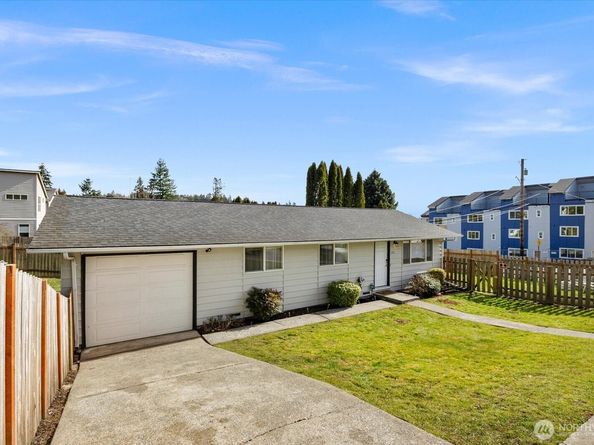 212 10th Street, Snohomish WA 98290