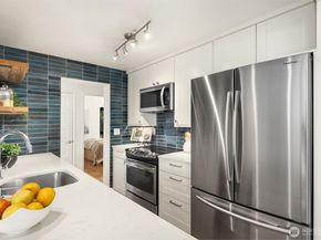 7 Highland Drive 101, Seattle WA 98109