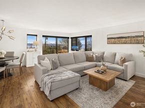 7 Highland Drive 101, Seattle WA 98109