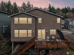 14025 163rd Place SE, Renton WA 98059