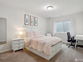 14025 163rd Place SE, Renton WA 98059