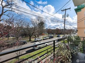 171 21st Avenue, Seattle WA 98122