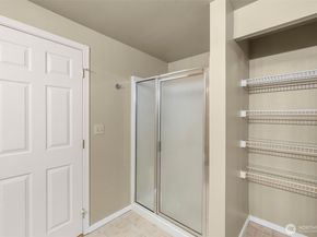 2001 120th Place SE 4304, Everett WA 98208