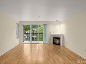 2001 120th Place SE 4304, Everett WA 98208