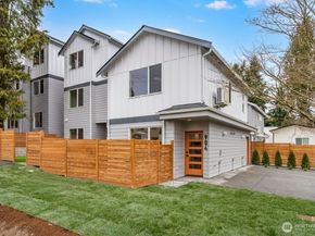 904 N 107th Street, Seattle WA 98133