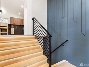 13163 93rd Avenue NE, Kirkland WA 98034