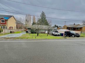 13348 32nd Ave S, Tukwila WA 98168