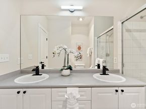 16125 Juanita-Woodinville Way NE 1106, Bothell WA 98011