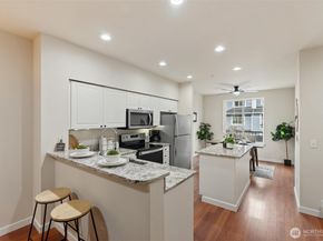 16125 Juanita-Woodinville Way NE 1106, Bothell WA 98011