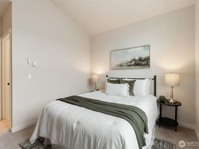 16125 Juanita-Woodinville Way NE 1106, Bothell WA 98011