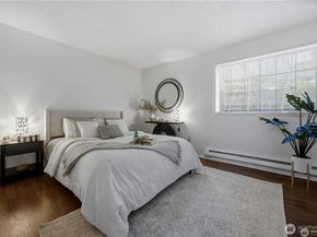 12515 NE 116th Street B11, Kirkland WA 98034