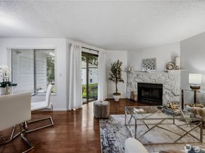 12515 NE 116th Street B11, Kirkland WA 98034