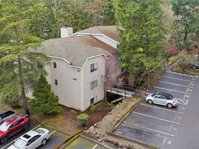 12515 NE 116th Street B11, Kirkland WA 98034