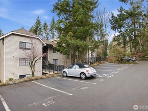 12515 NE 116th Street B11, Kirkland WA 98034