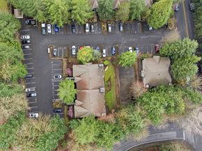 12515 NE 116th Street B11, Kirkland WA 98034