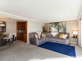 2500 81st Ave SE 319, Mercer Island WA 98040