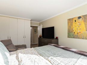 2500 81st Ave SE 319, Mercer Island WA 98040