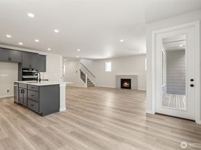 2049 NE Norseman Way, Poulsbo WA 98370