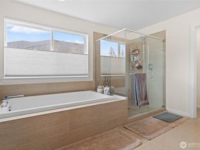 5852 S 326th Court, Auburn WA 98001