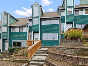 4404 Terrace Drive 3, Everett WA 98203