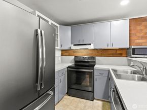 4404 Terrace Drive 3, Everett WA 98203