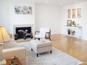 17050 Northup Way 5, Bellevue WA 98008