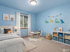 12325 Heron Place, Lake Stevens WA 98258