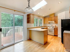 532 198th Street SE, Bothell WA 98012