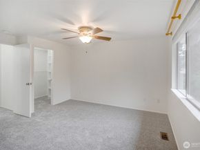 532 198th Street SE, Bothell WA 98012