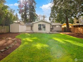 1828 NE 171st Street, Shoreline WA 98155