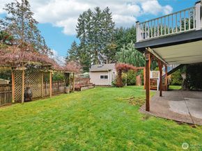 4707 NE 7th Place, Renton WA 98059