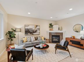 4707 NE 7th Place, Renton WA 98059