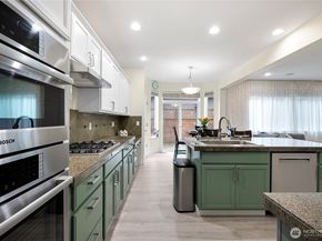 20013 9th Place W, Lynnwood WA 98036