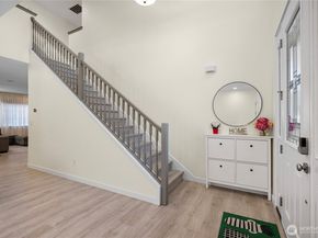 20013 9th Place W, Lynnwood WA 98036