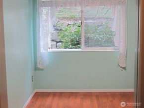 451 S 328th Street E20, Federal Way WA 98003