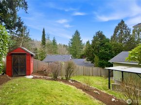 15237 SE 48th Drive, Bellevue WA 98006