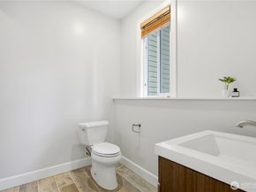 15237 SE 48th Drive, Bellevue WA 98006