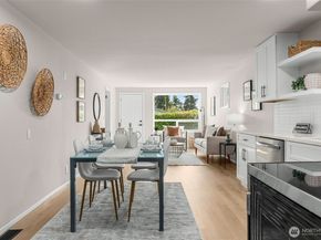 724 N 104th Street, Seattle WA 98133