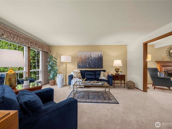 18220 149th Avenue SE, Renton WA 98058