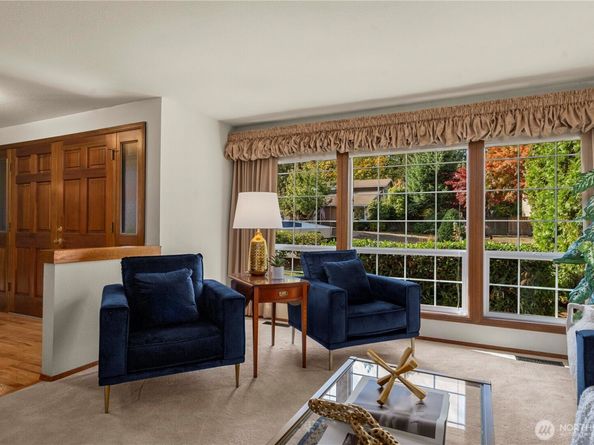 18220 149th Avenue SE, Renton WA 98058