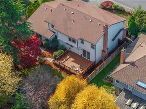 18220 149th Avenue SE, Renton WA 98058