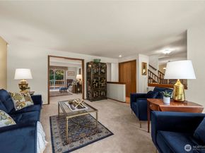 18220 149th Avenue SE, Renton WA 98058