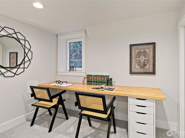 3529 SW Austin Street, Seattle WA 98126
