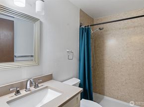 7610 148th Ave NE, Redmond WA 98052