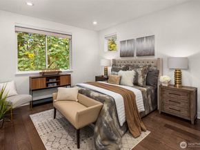 23111 NE 8th Street D4, Sammamish WA 98074