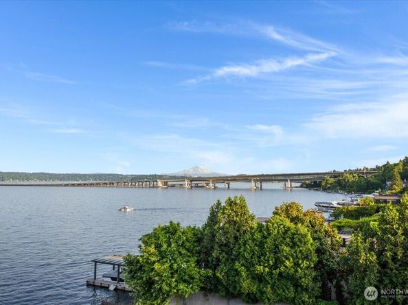 720 Lakeside Avenue S 406, Seattle WA 98144