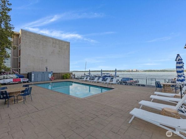 720 Lakeside Avenue S 406, Seattle WA 98144